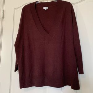 14th&Union deep V sweater